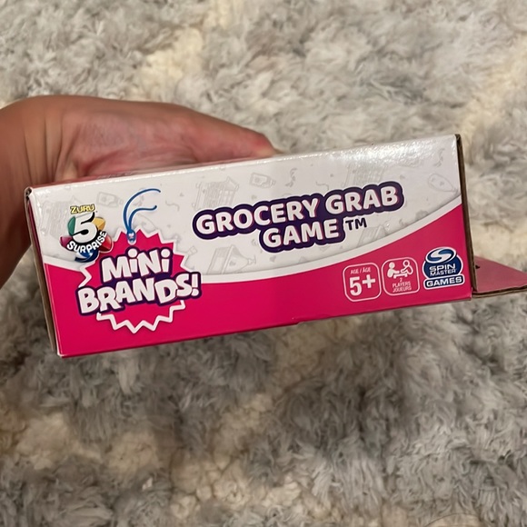 Spin Master Mini Brands, Collectable Grocery Grab Card Game, Kids Aged 5 and up - Picture 4 of 9